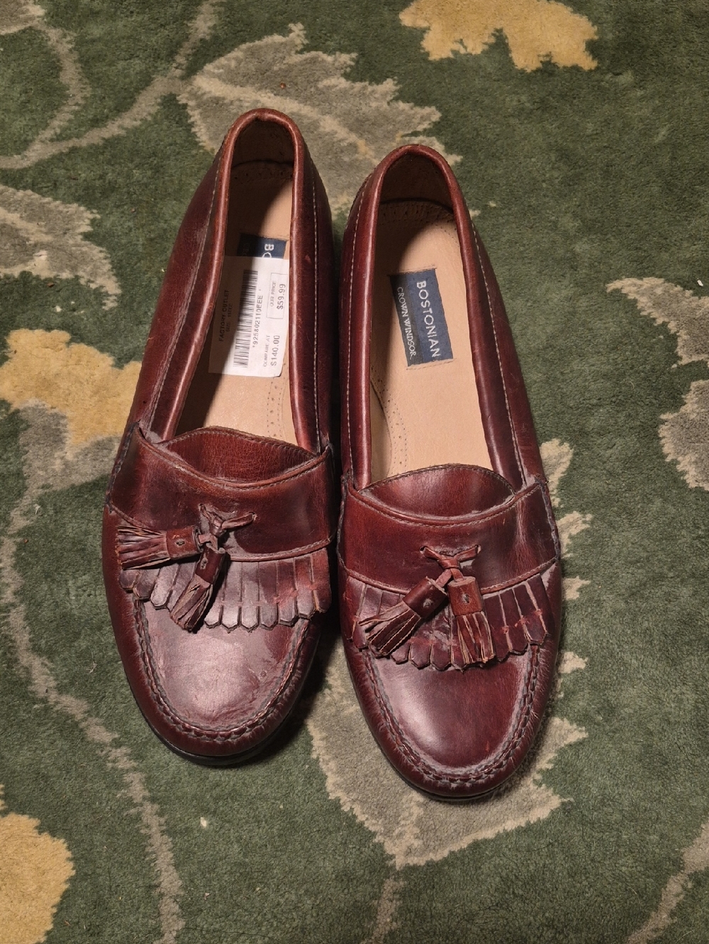 Bostonian Men's Burgundy Leather Tassel Kiltie Loafers